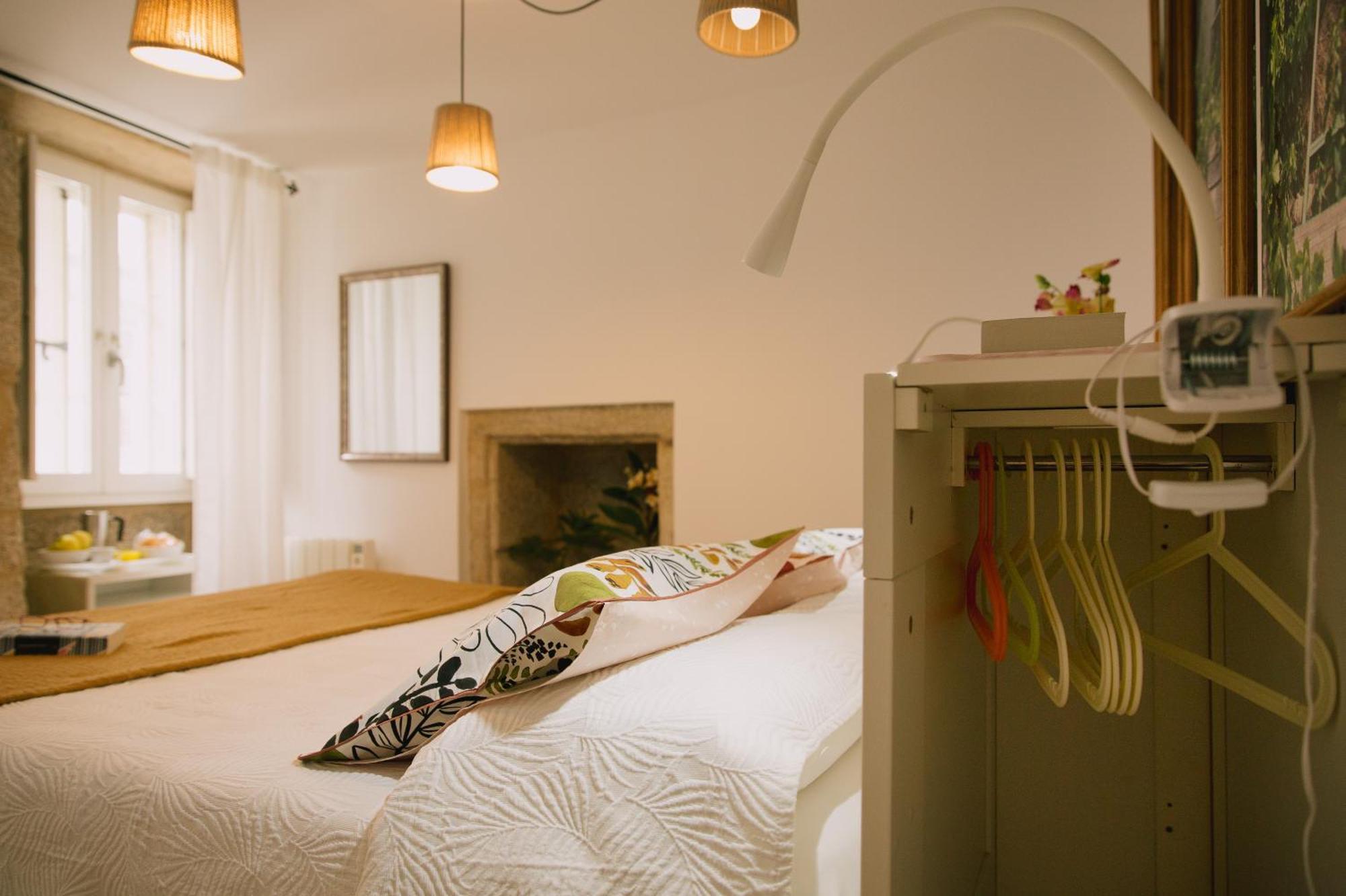 Roompedra Apartamentos Turisticos سانتياغو دي كومبوستيلا المظهر الخارجي الصورة